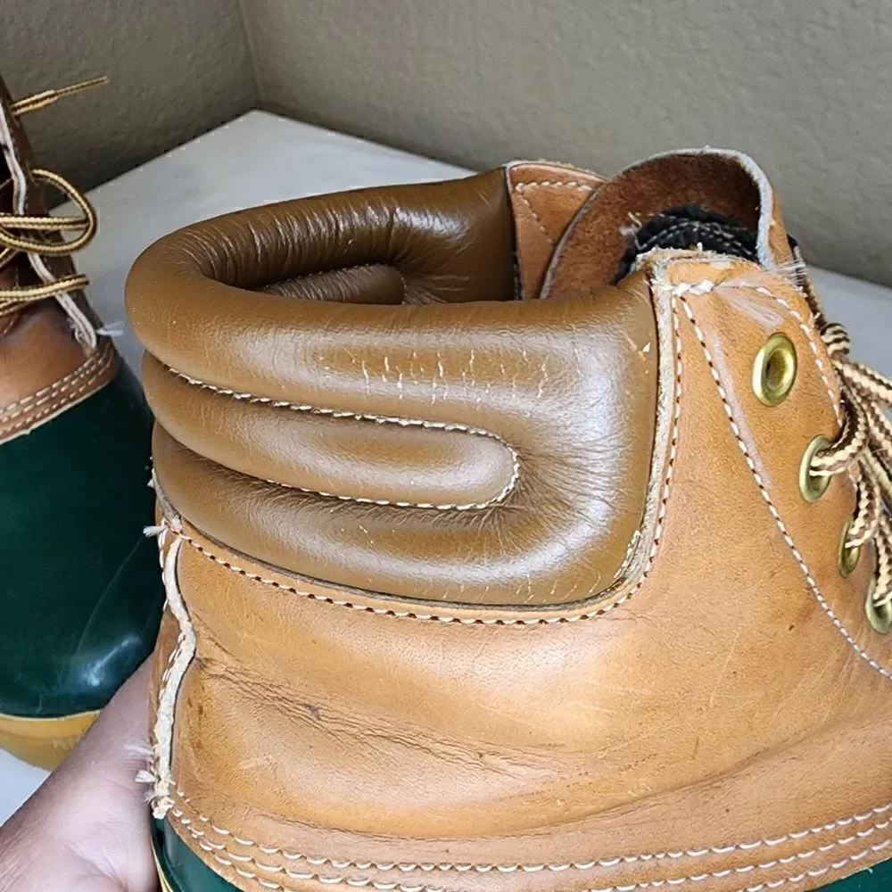 Vintage- Lands’ End- Green Thinsulate Women’s Duck Boots, Size 8